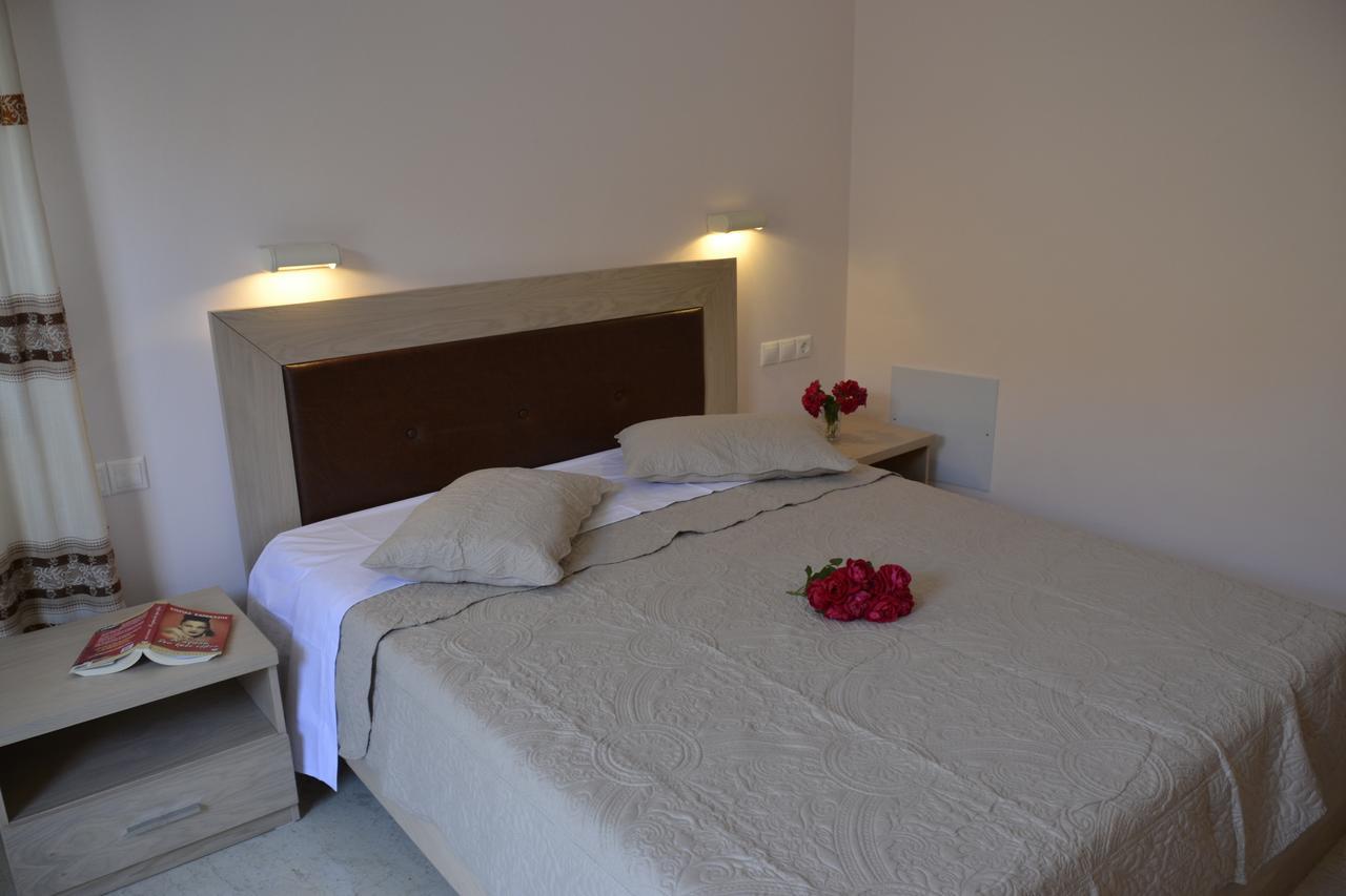 Geroulis Stefanos Studios