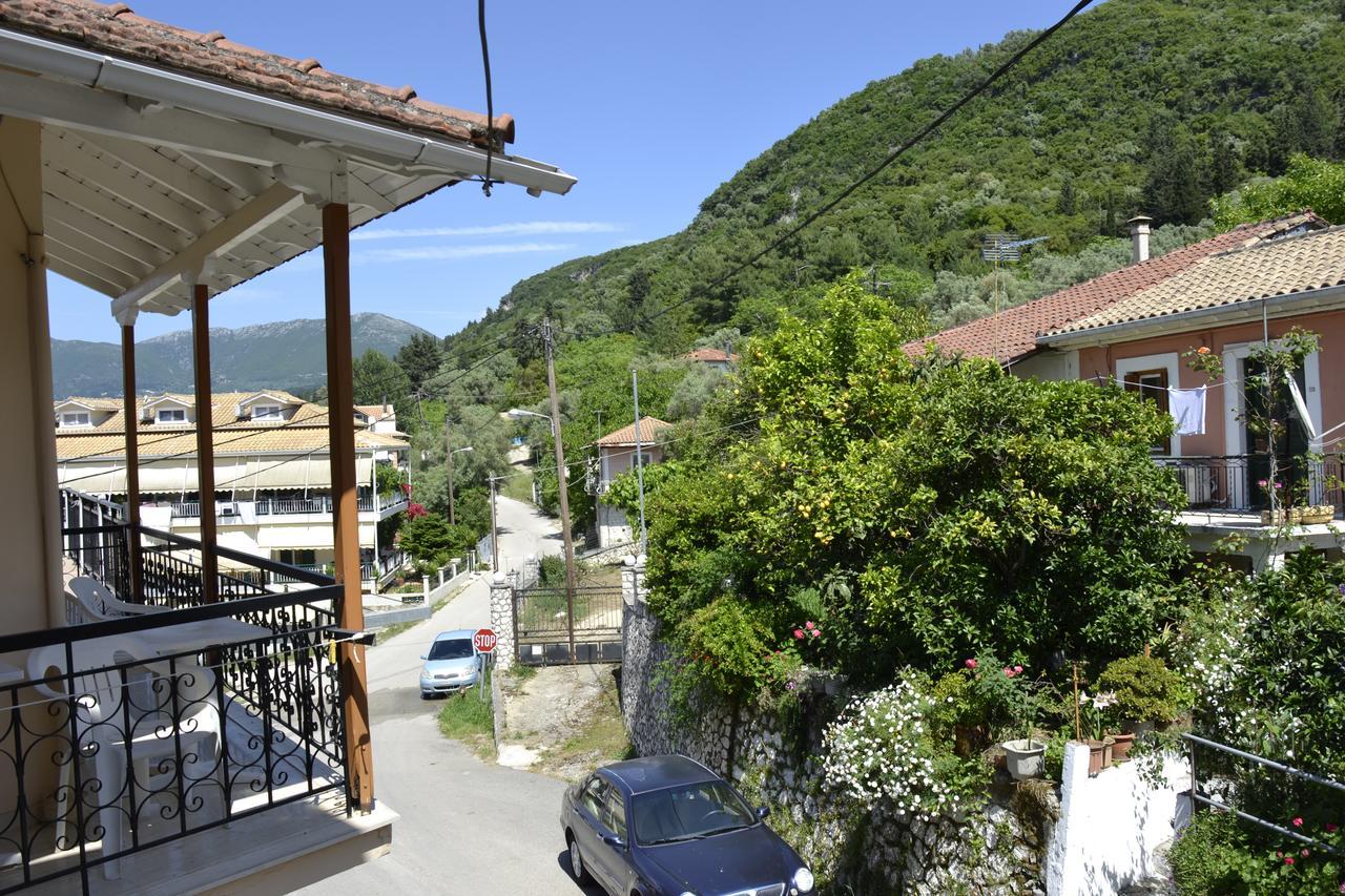 Geroulis Stefanos Studios Vasiliki (Lefkada)