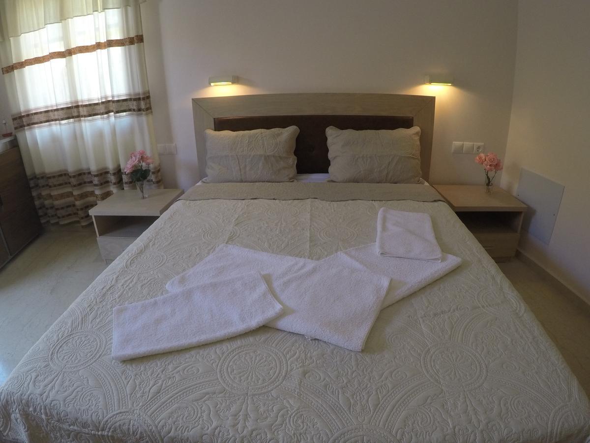 Geroulis Stefanos Studios Apartment *
