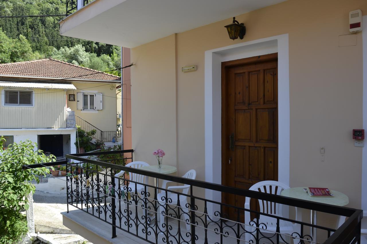 Apartment Geroulis Stefanos Studios Vasiliki (Lefkada)
